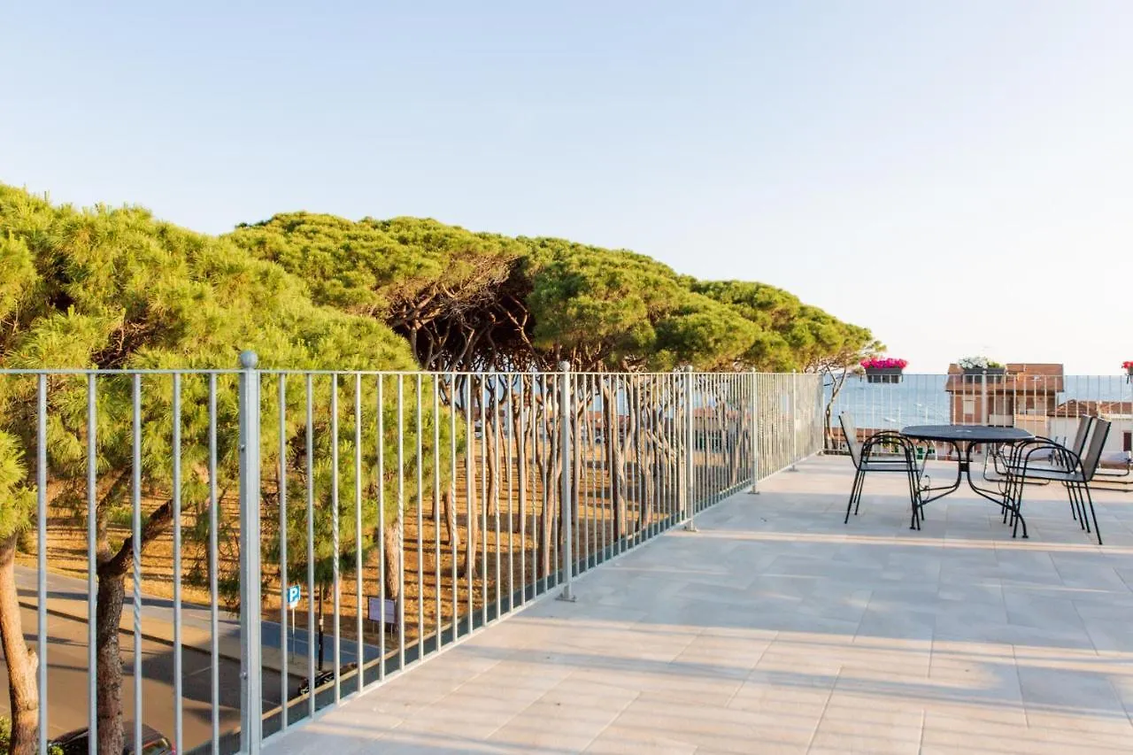 Guest house Pepe Nero Relax Hotel Follonica Italy