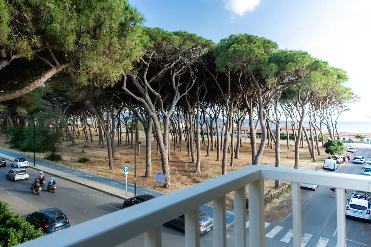 Pepe Nero Relax Hotel Follonica Guest house